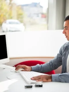 Ergonomic Office Chair Review: Boost Productivity by 15%? - Cover Image