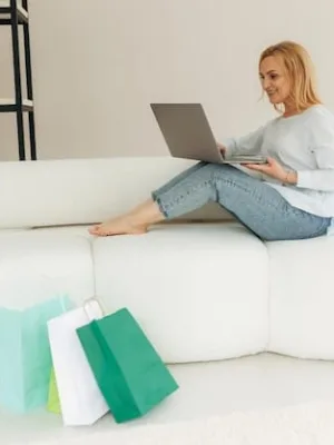 Navigating the Future: US Online Shopping Regulations in 2025 - Cover Image