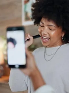 How to Spot Fake Online Reviews in 2025: A US Shopper's Guide - Cover Image