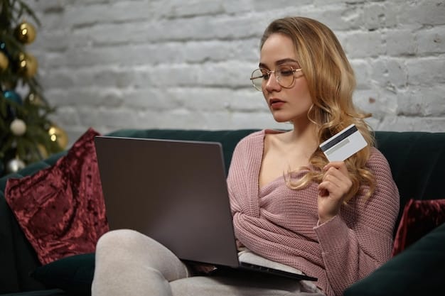 Avoid Holiday Shopping Scams: 7 Red Flags to Watch Out for in 2025