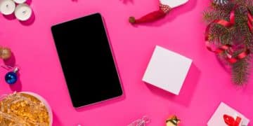 Holiday Tech Gifts 2025: New Trends & Shopping Guide - Cover Image